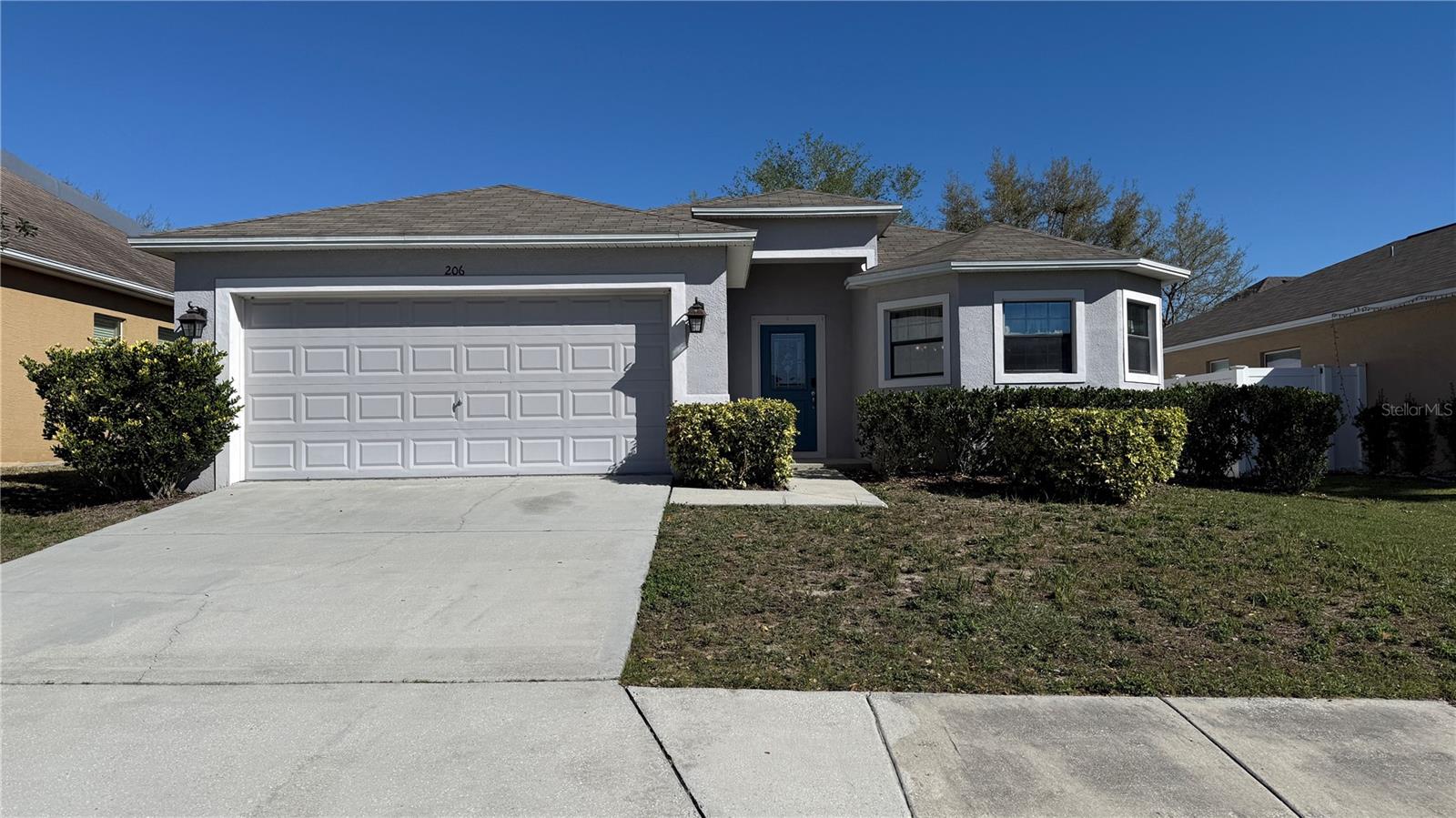 206 Towerview Dr E Property Photo