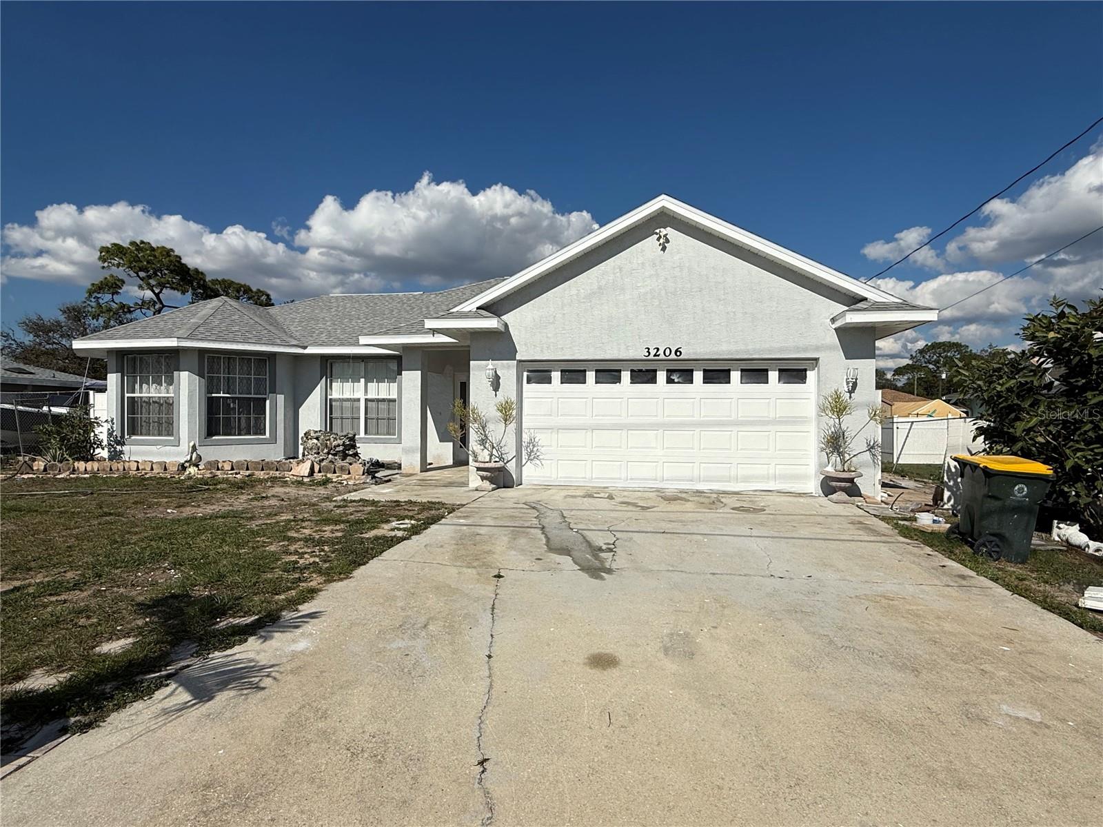 3206 Valerie Blvd Property Photo