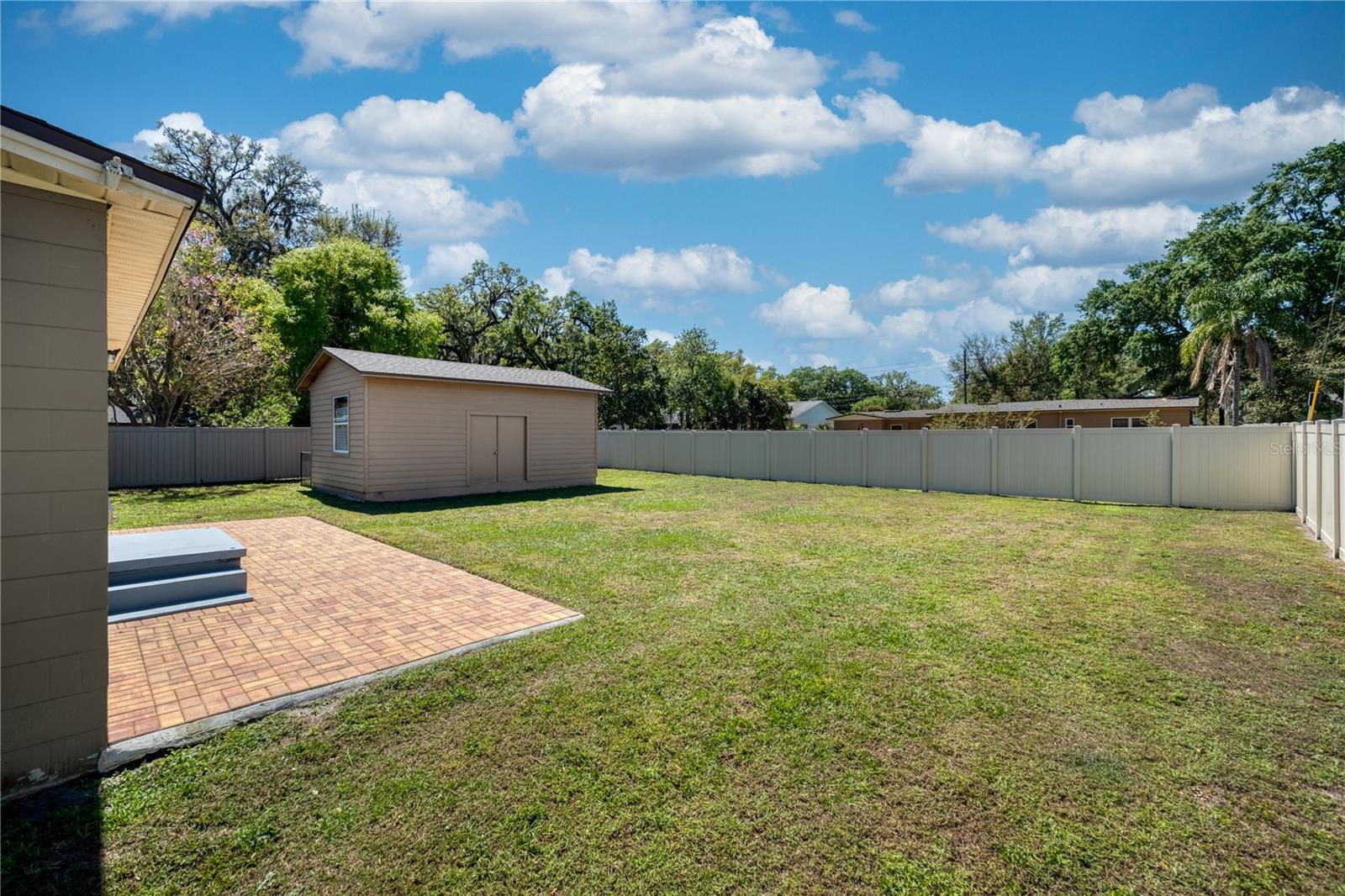 636 N Rio Grande Ave Property Photo 24