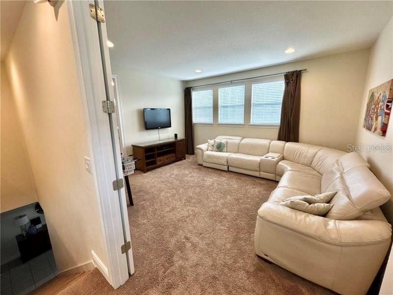 7609 Brookhurst Ln Property Photo 39