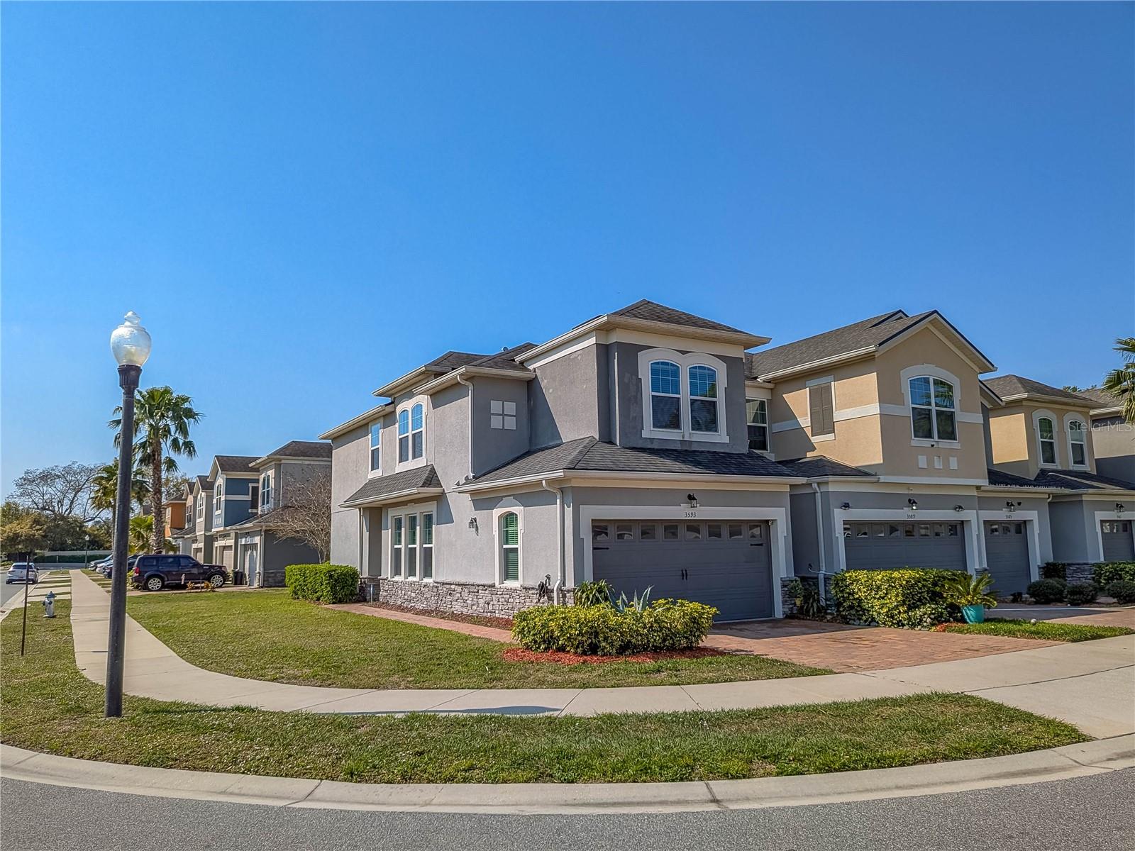 3593 Brighton Park Cir Property Photo
