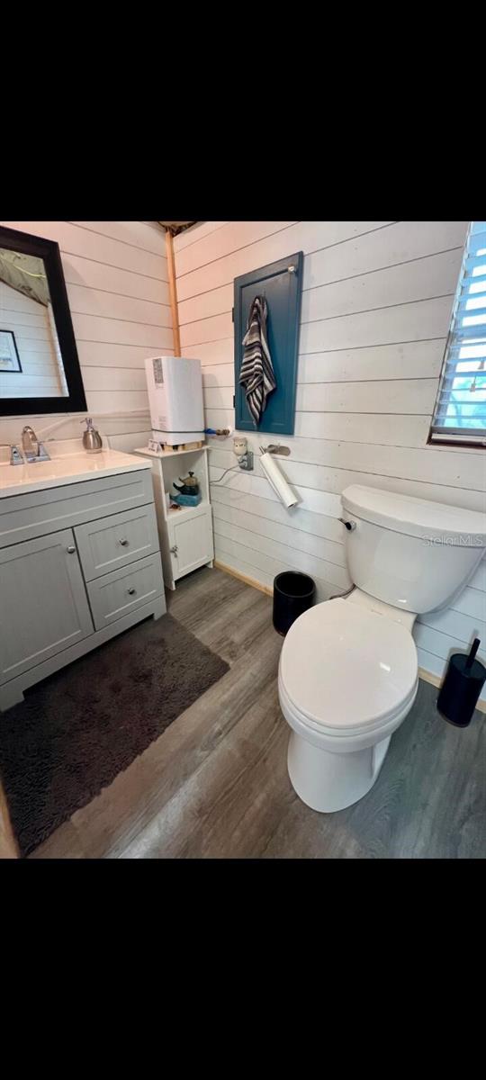 2504 St George Dr Property Photo 7