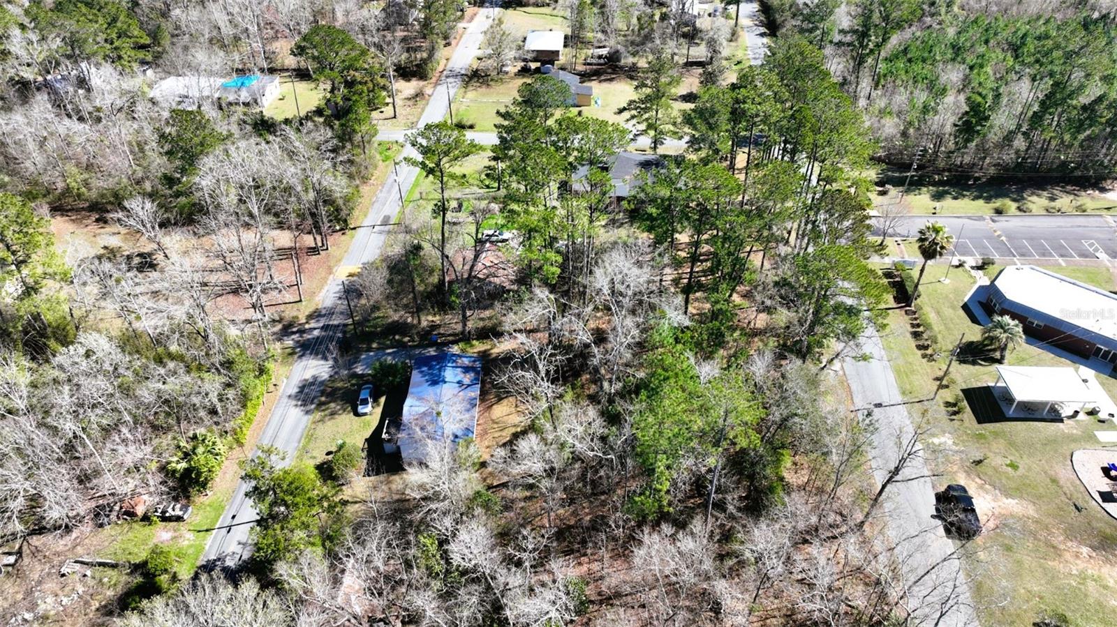 455 Line St Property Photo 21