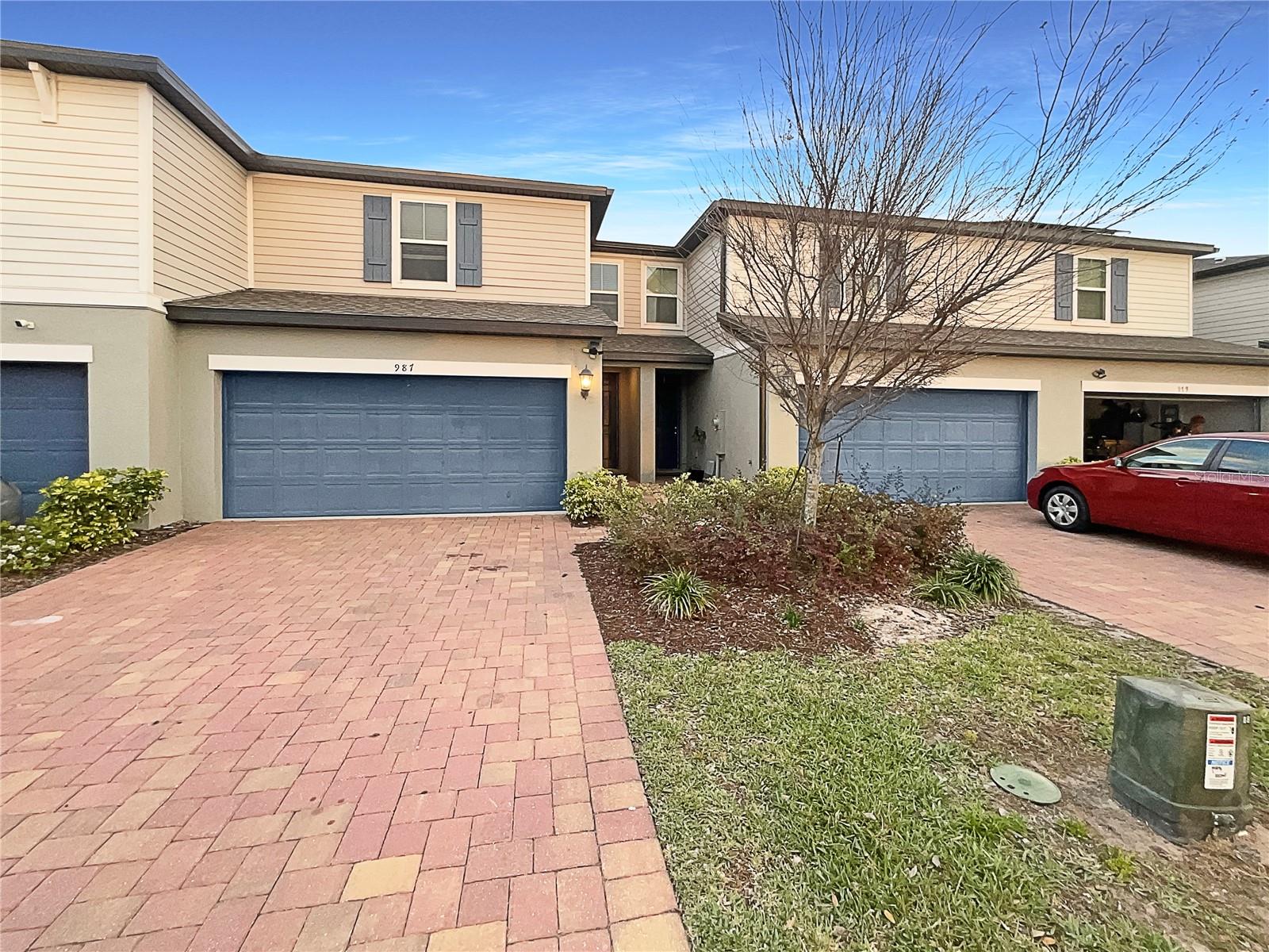 987 Desert Candle Dr Property Photo 1
