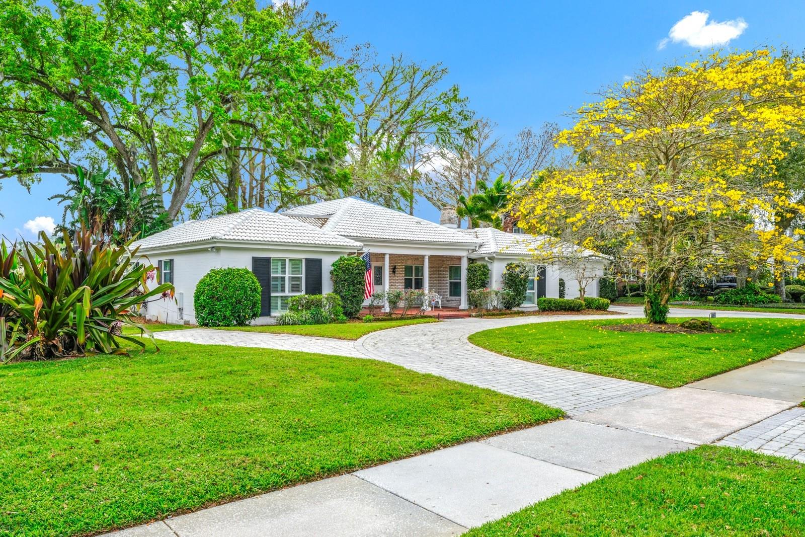 1532 Lake Shore Dr Property Photo