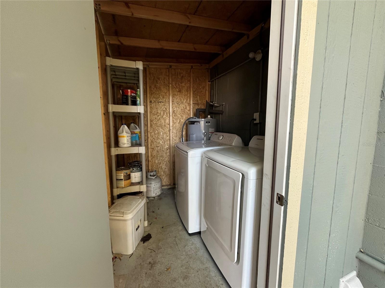 810 8th St Property Photo 20