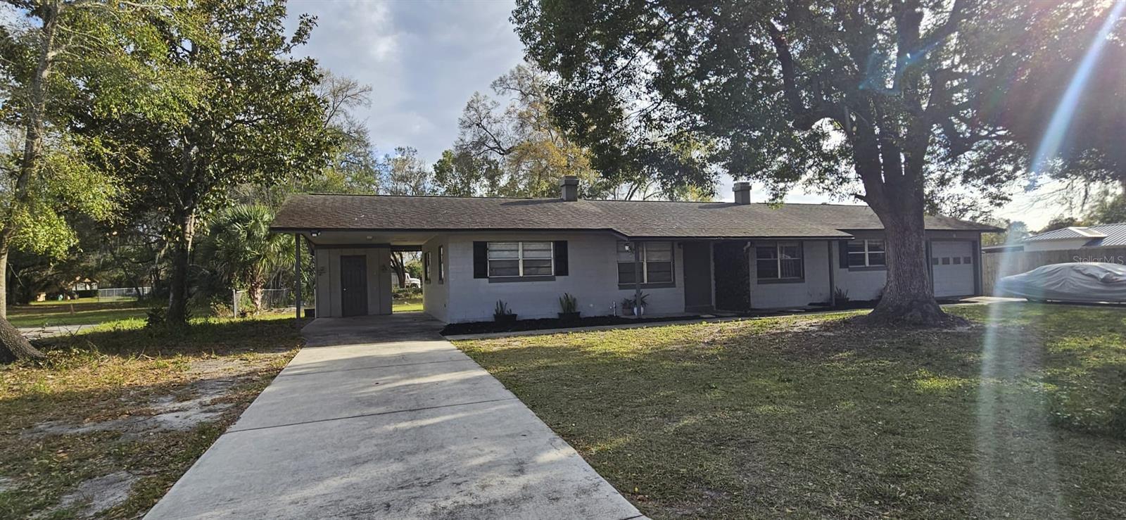 332 Oleander Way Property Photo