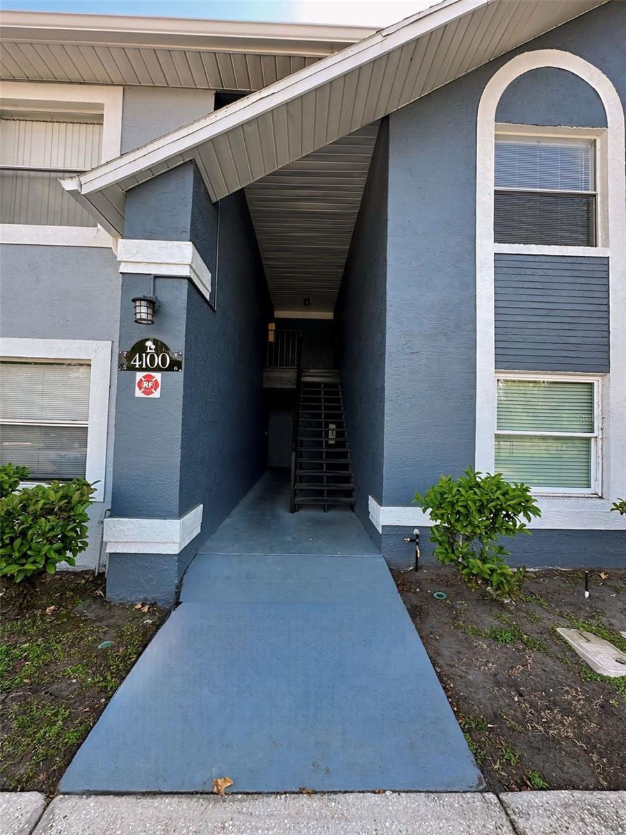 4100 Pershing Pointe Pl #8 Property Photo
