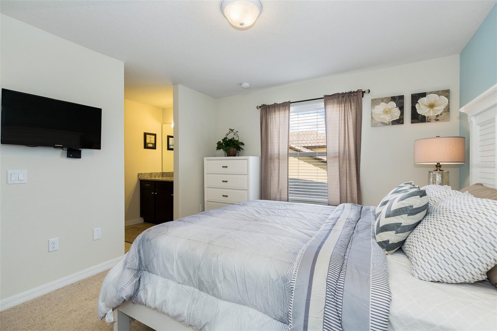 8801 Rhodes St Property Photo 16