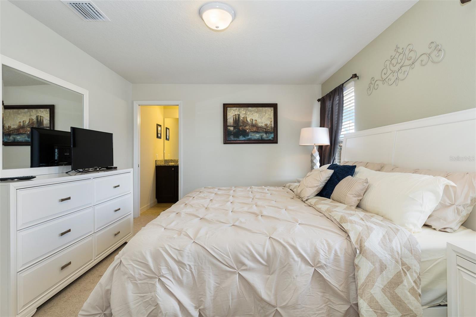 8801 Rhodes St Property Photo 17