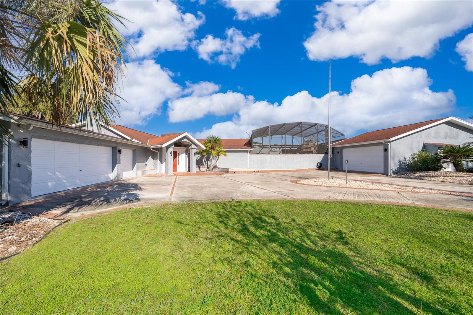 372 Rest Haven Rd Property Photo