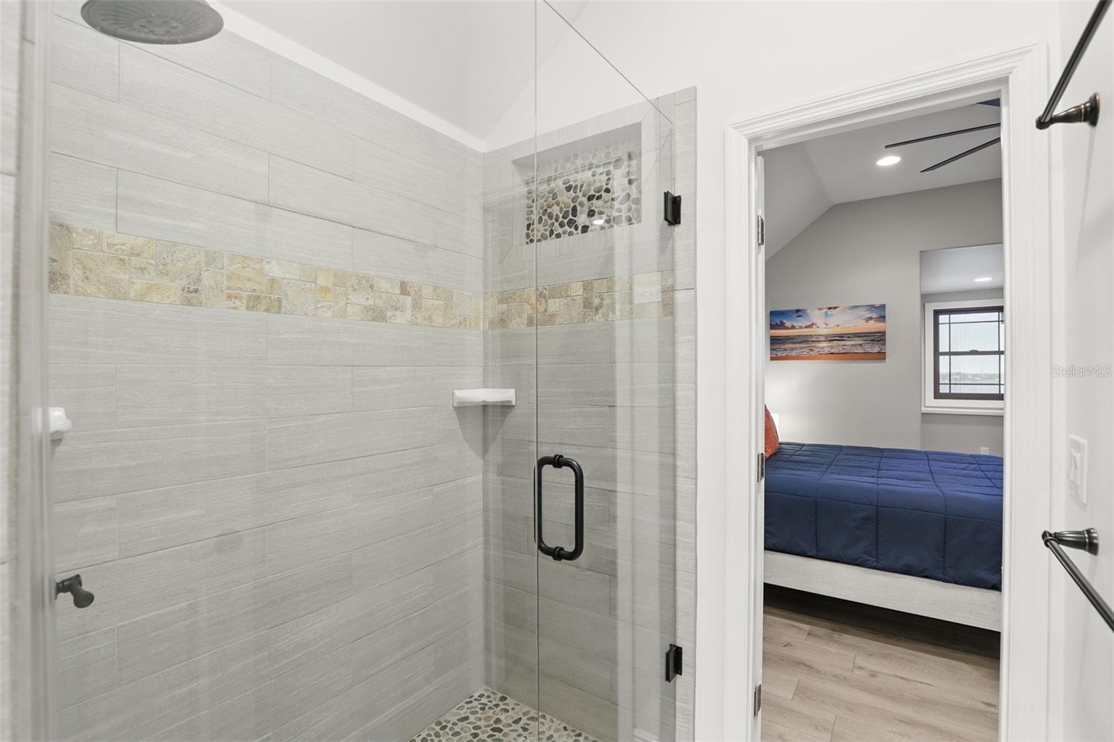 106 Victoria St Property Photo 36