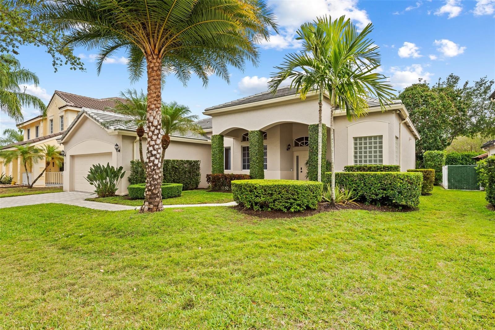Weston Real Estate Listings Main Image