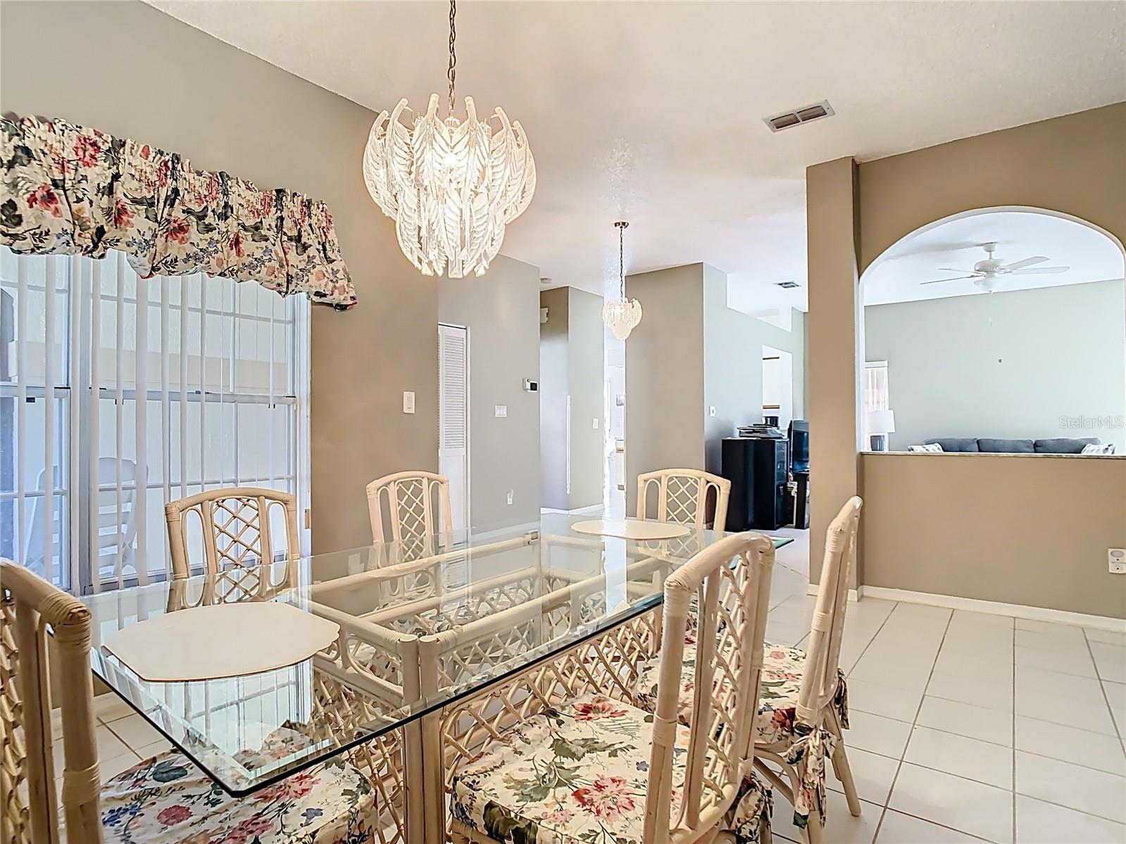 11624 Peach Grove Ln Property Photo 15