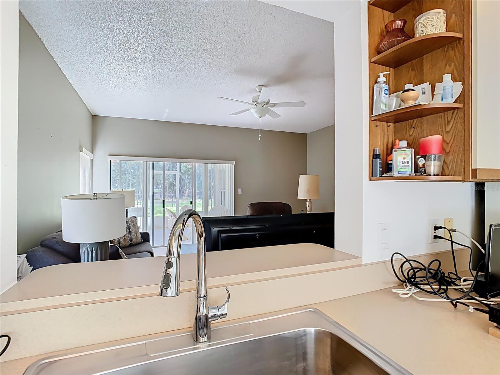 11624 Peach Grove Ln Property Photo 20