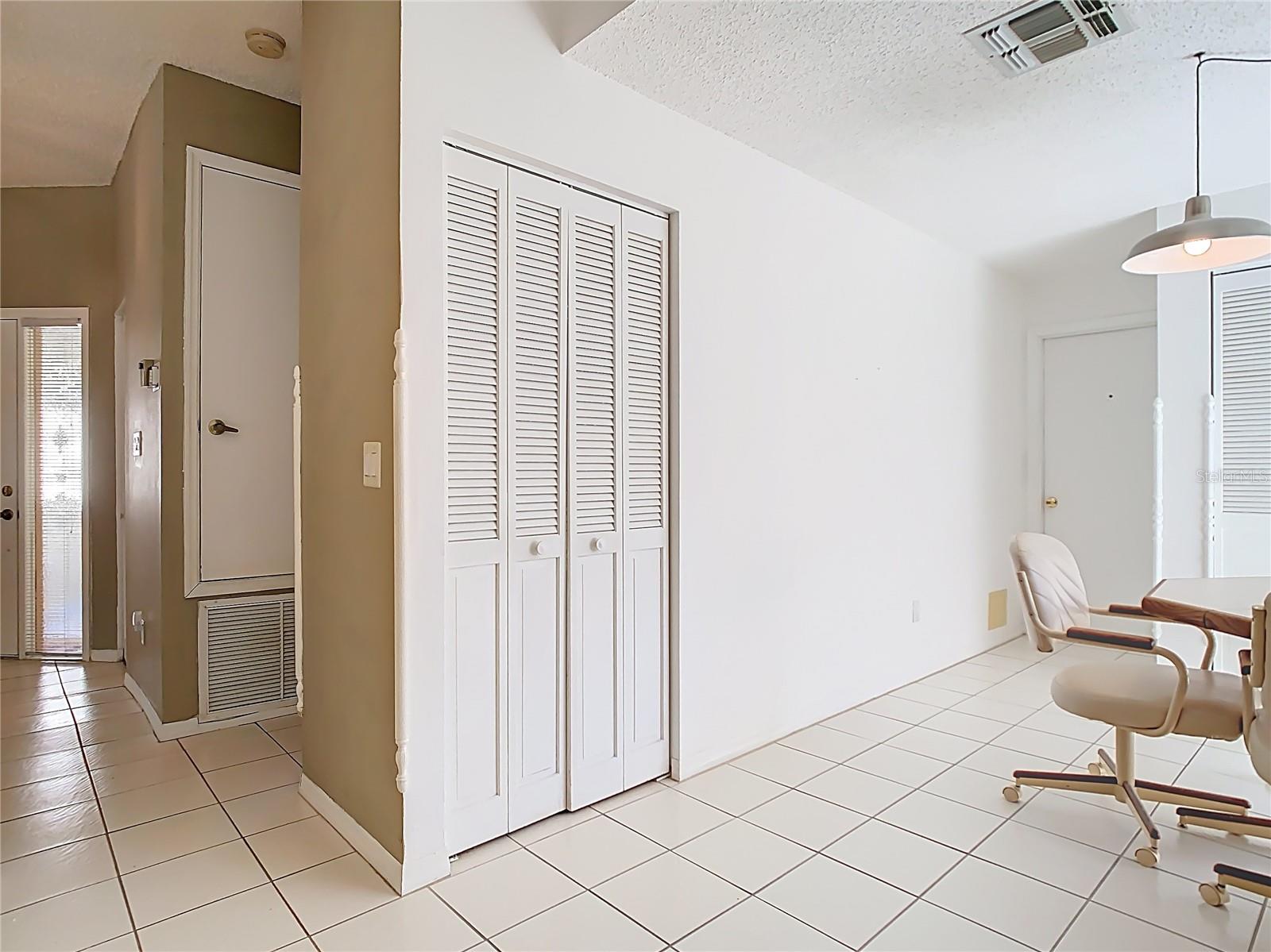 11624 Peach Grove Ln Property Photo 26