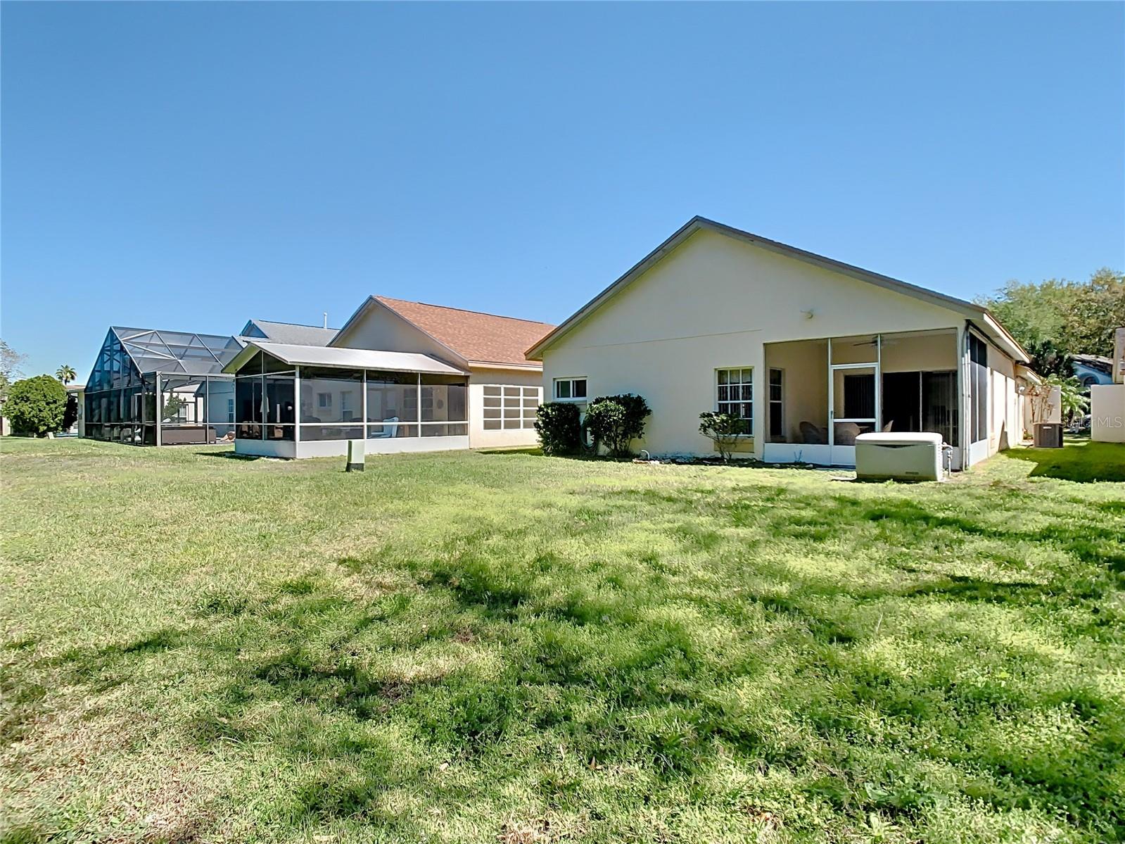 11624 Peach Grove Ln Property Photo 46