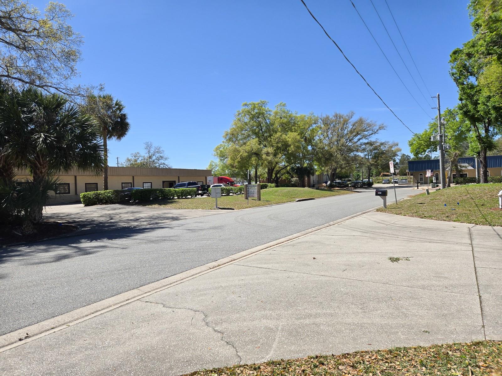 1969 Corporate Sq Property Photo 5