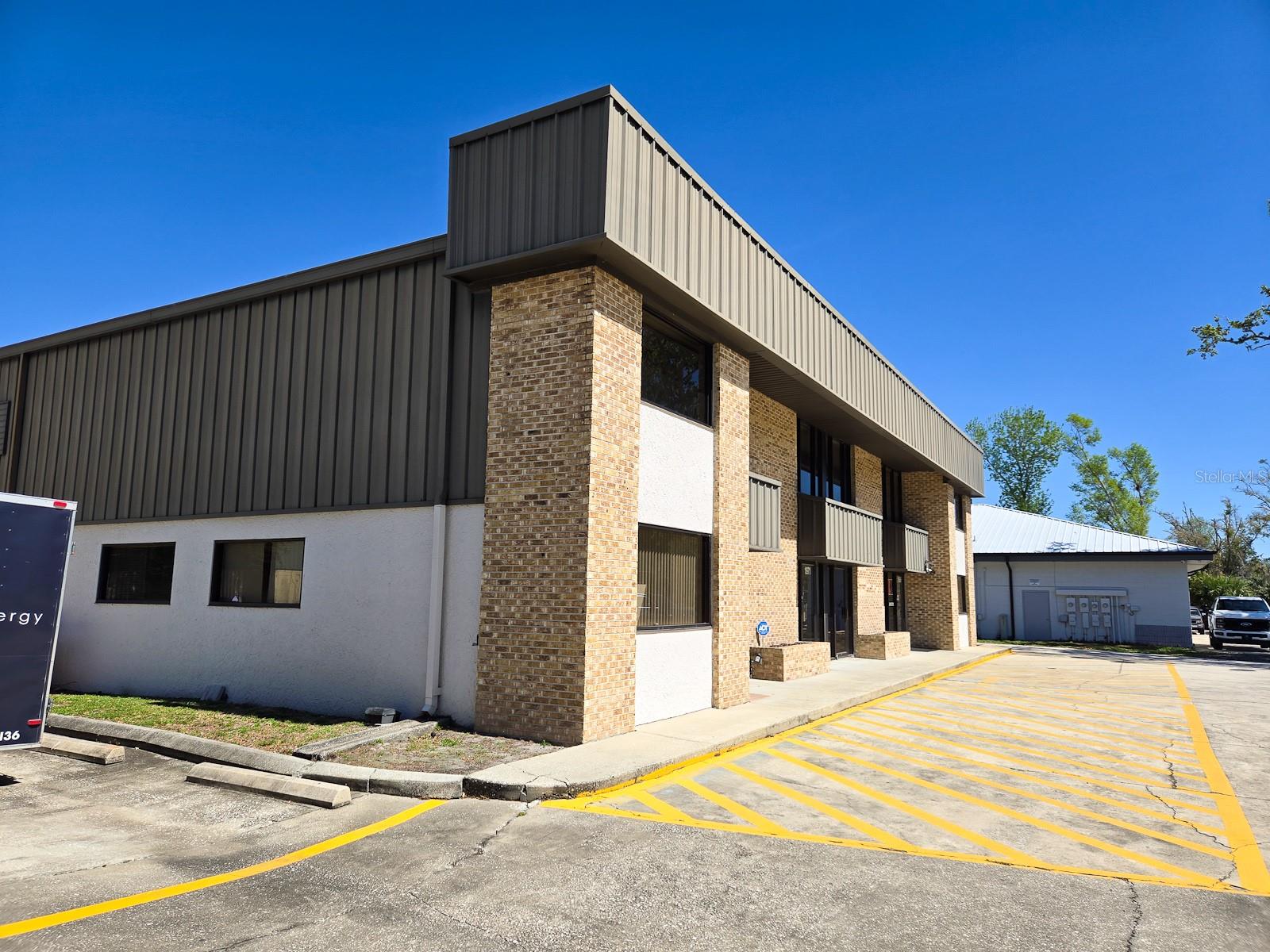 1969 Corporate Sq Property Photo 13
