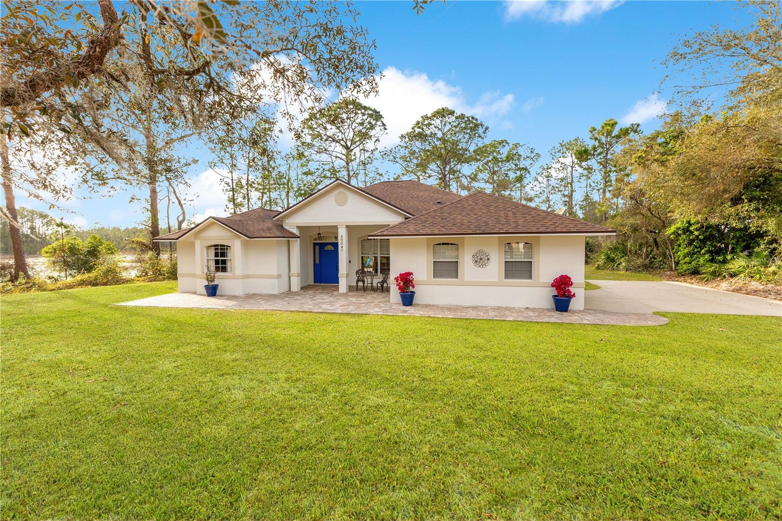 30041 Redoak Ave Property Photo