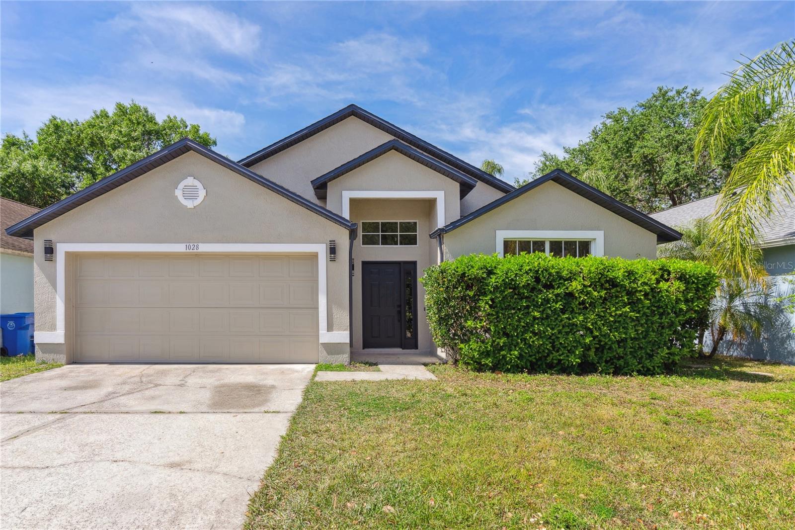 1028 Henson Ct Property Photo