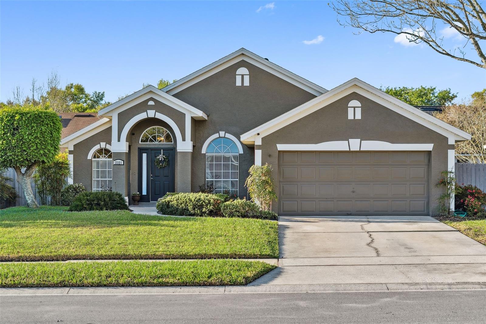 2321 E H Pounds Dr Property Photo