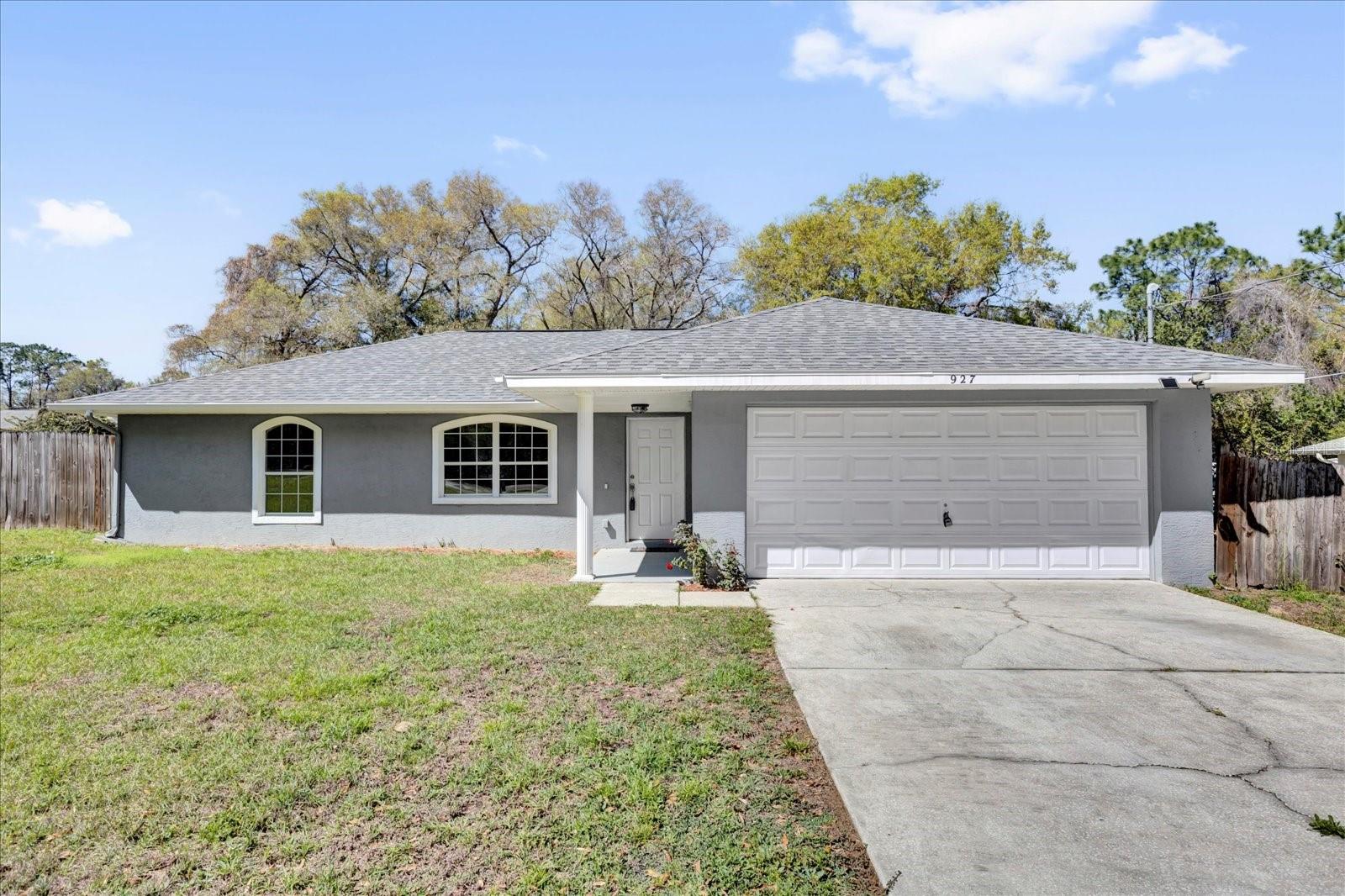 927 Birch Ave Property Photo