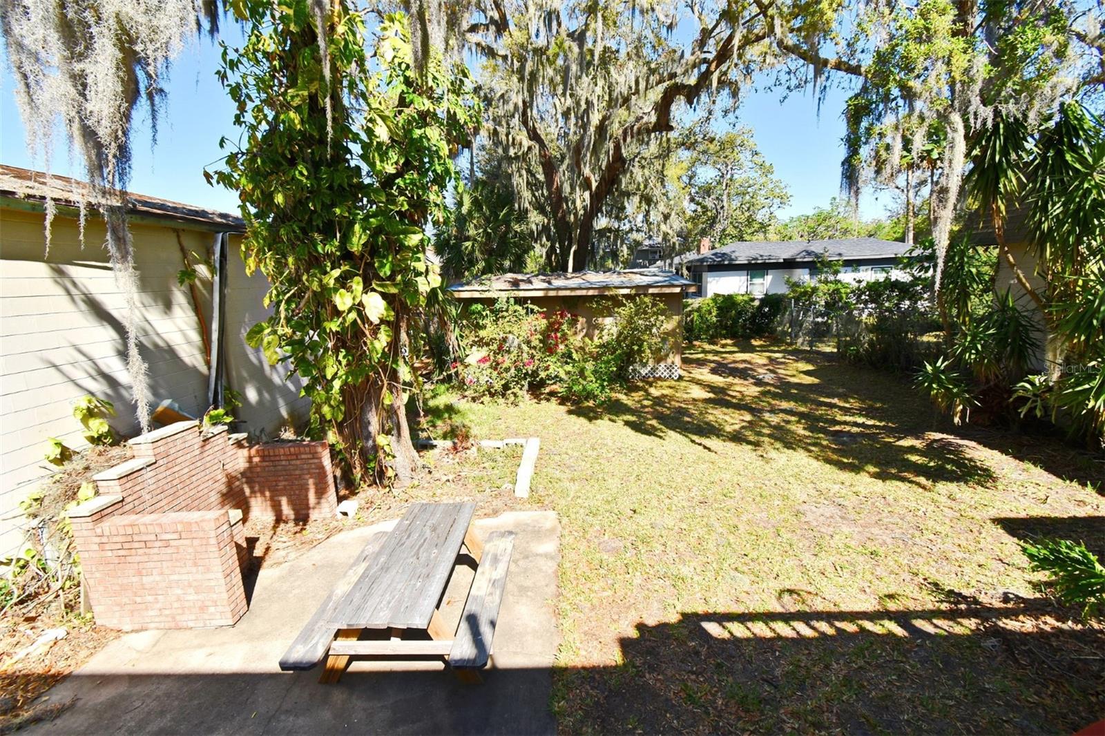 822 State Ave Property Photo 42