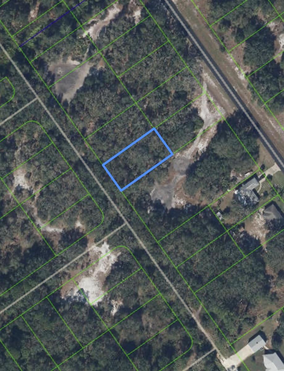 511 Pershing Ave Property Photo