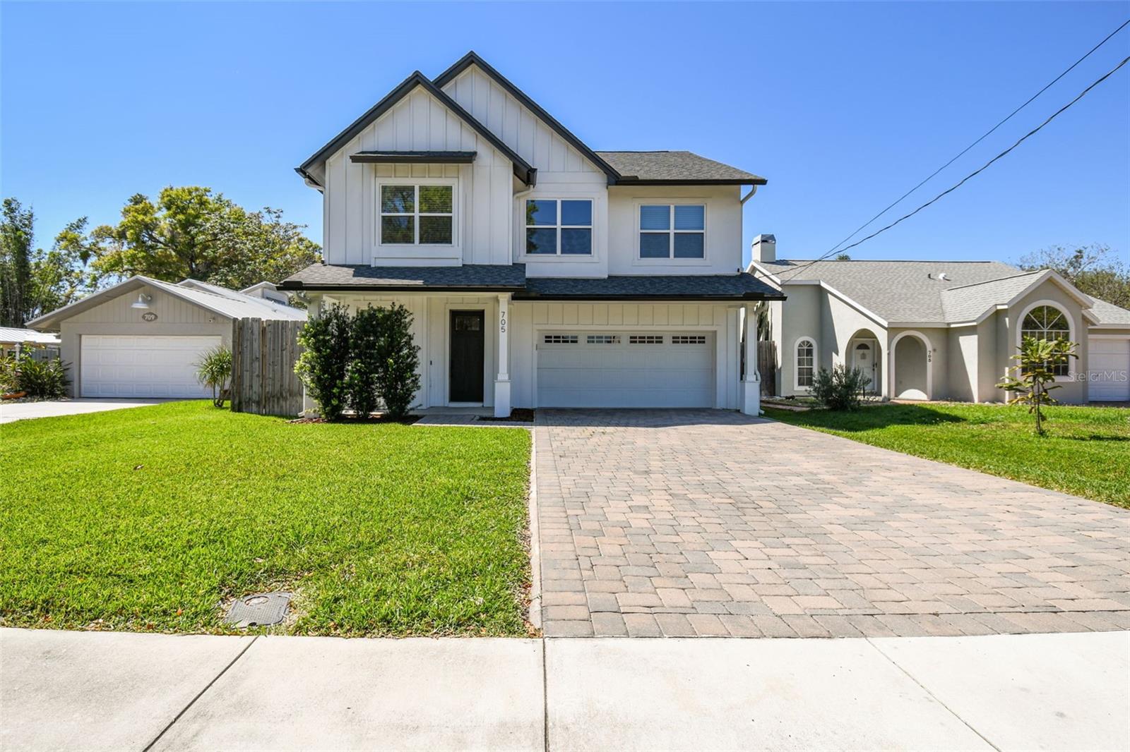705 Baffie Ave Property Photo