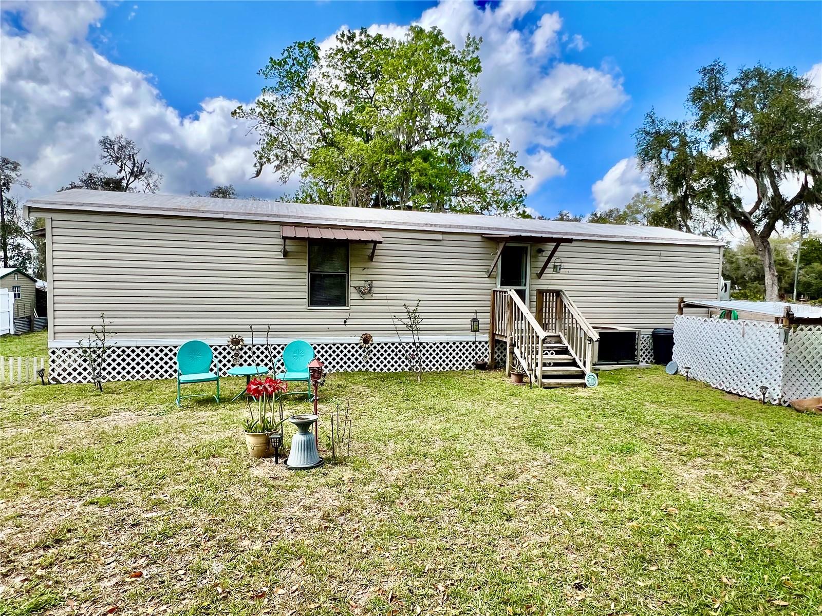 1630 N Point Lonesome Rd Property Photo