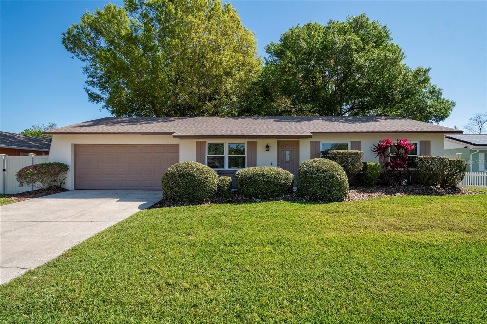 Azalea Park Elem Real Estate Listings Main Image