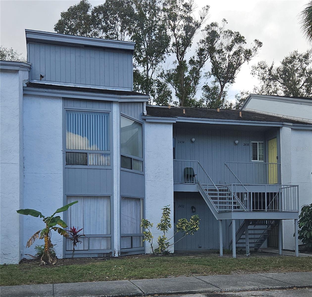 2432 Lemon Tree Ln #b Property Photo
