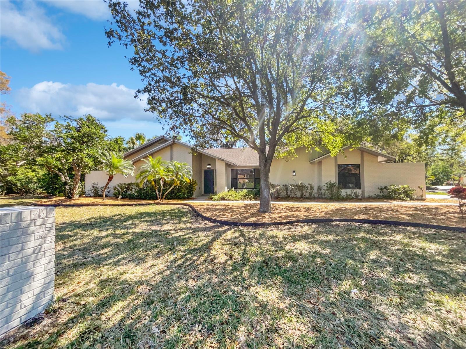 3010 Pine Club Dr Property Photo