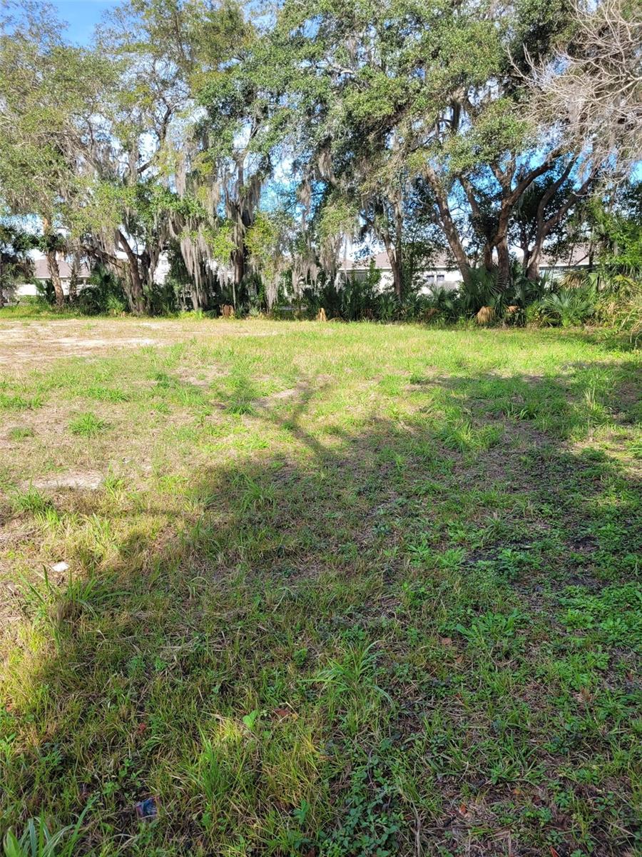 Lincoln St Property Photo 1