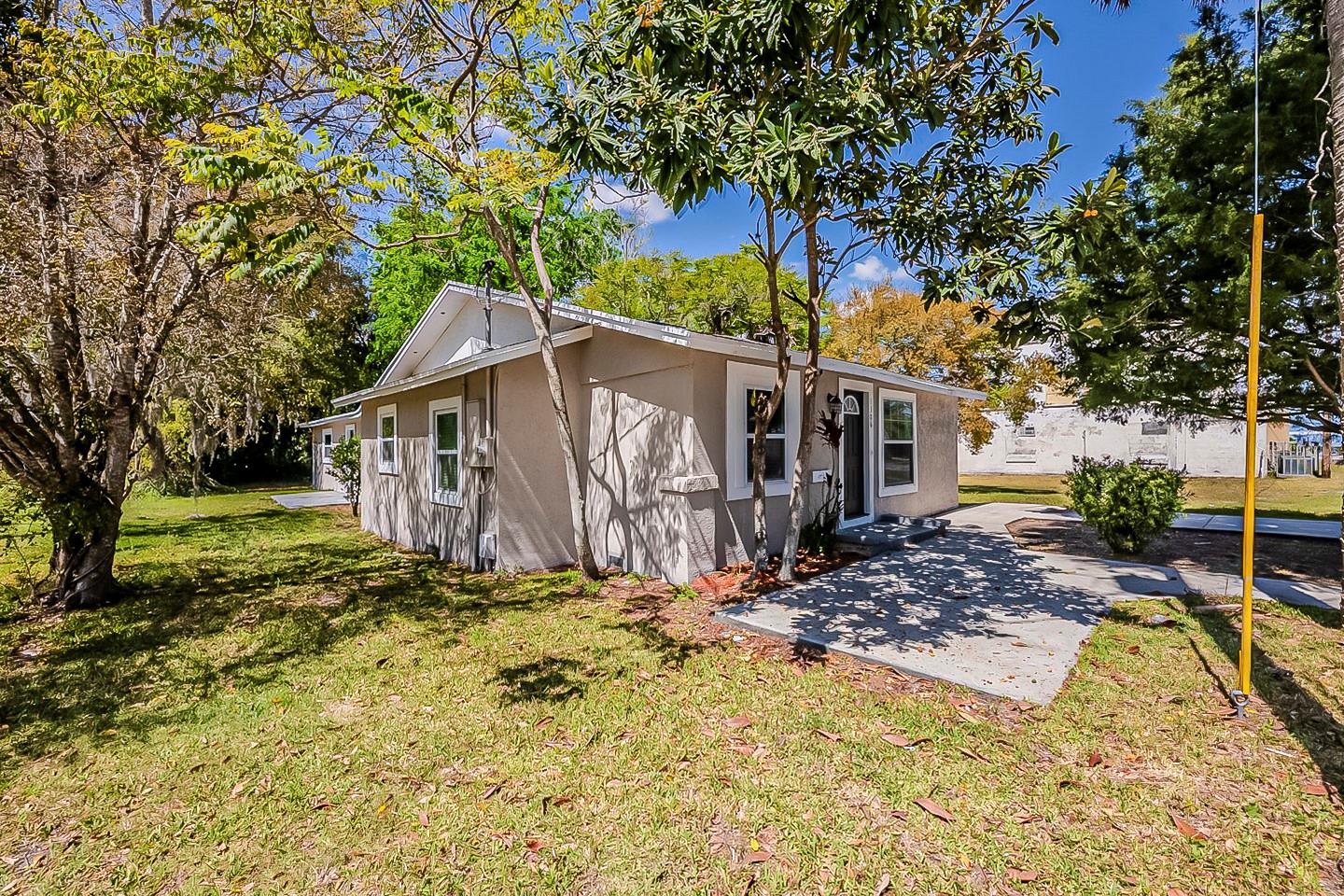 1306 Shepherd Ave Property Photo 3