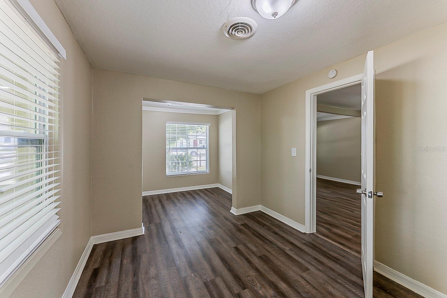 1306 Shepherd Ave Property Photo 20