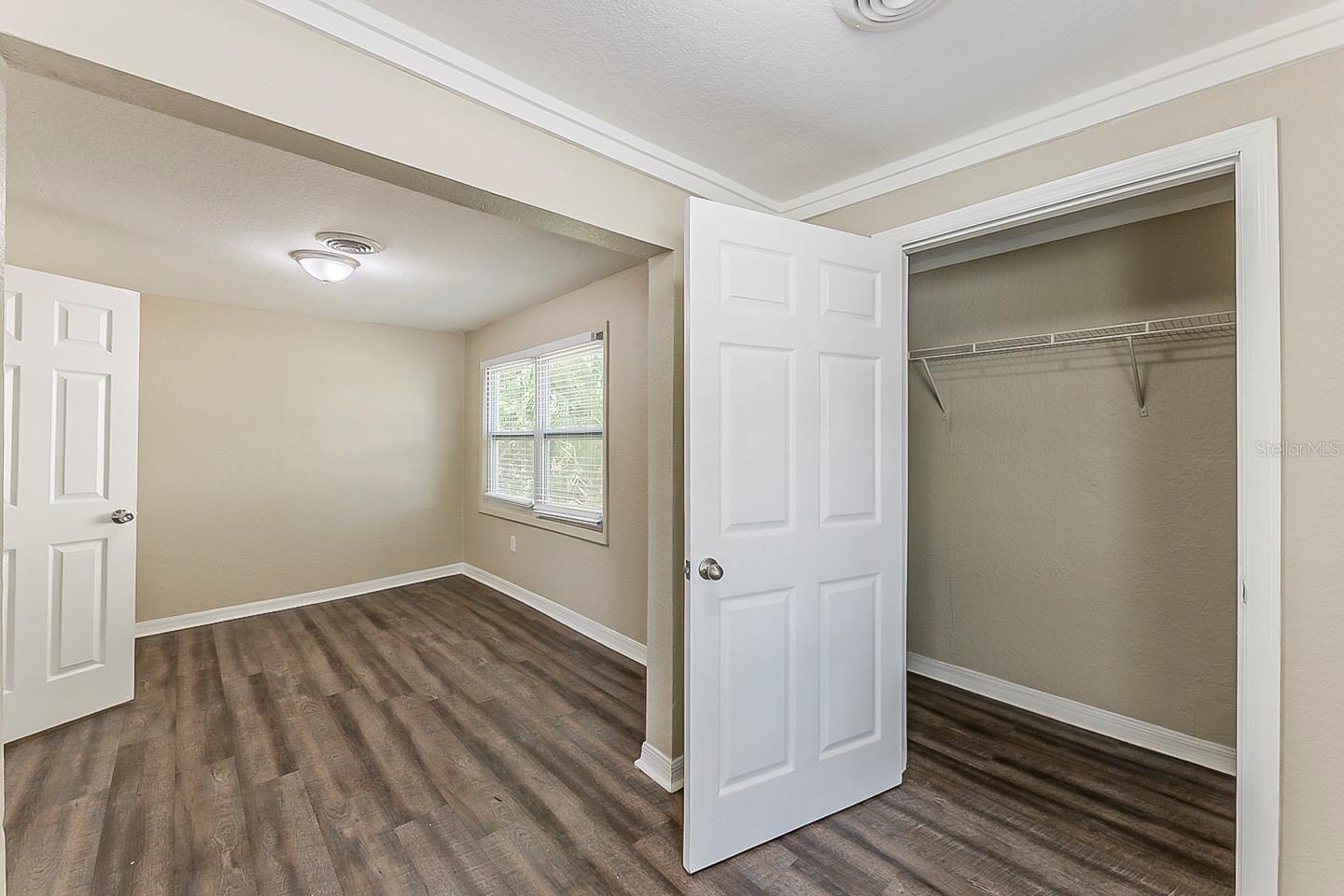 1306 Shepherd Ave Property Photo 21