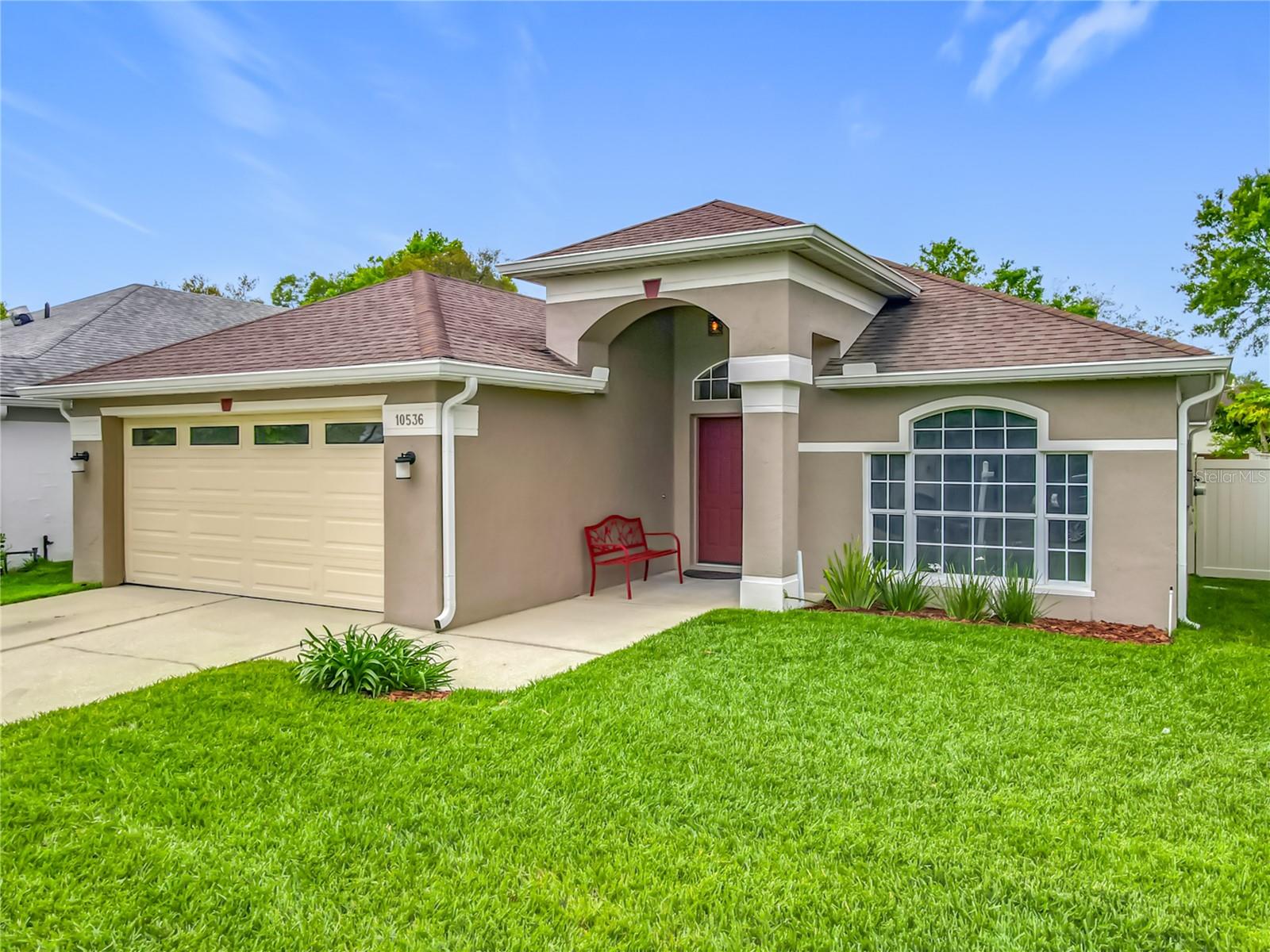 10536 Cherry Oak Cir Property Photo