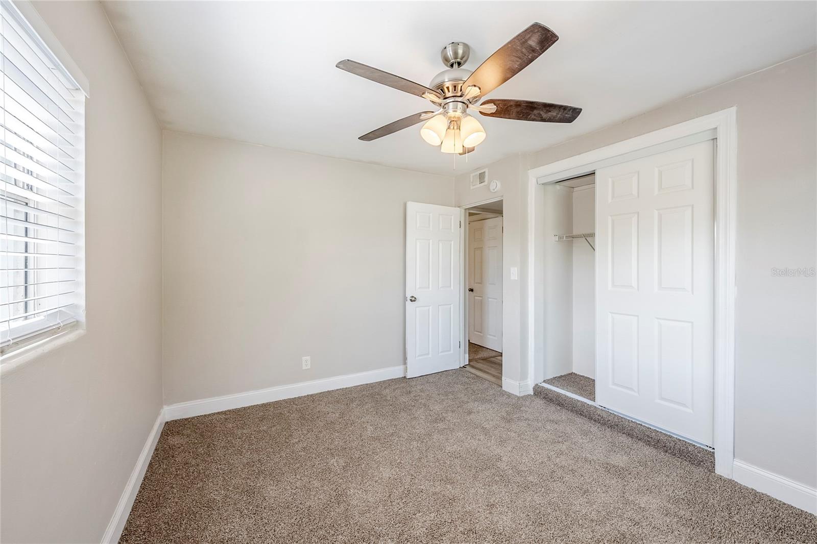 5210 Grandview Dr Property Photo 28