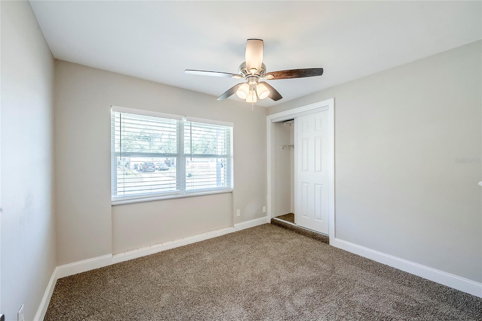 5210 Grandview Dr Property Photo 29