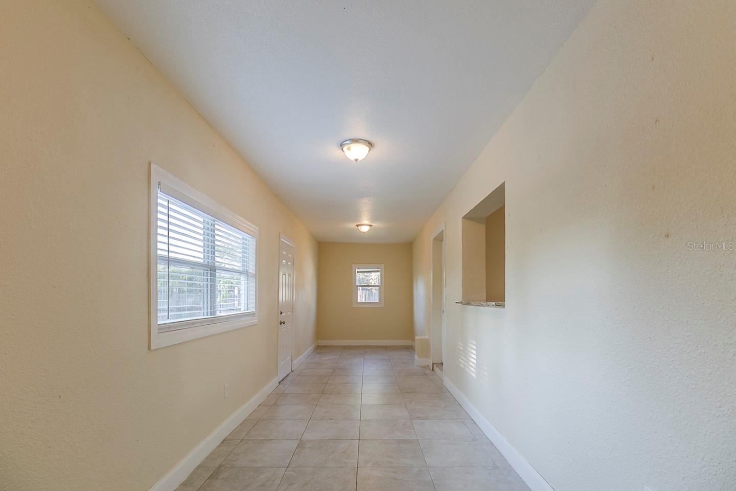 4320 Meadowbrook Ave Property Photo 9