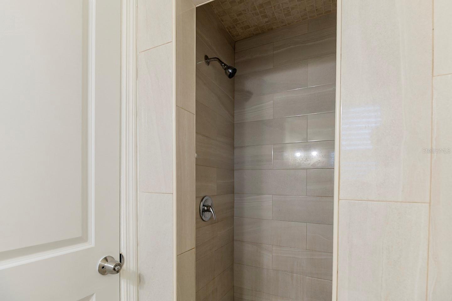 4320 Meadowbrook Ave Property Photo 13