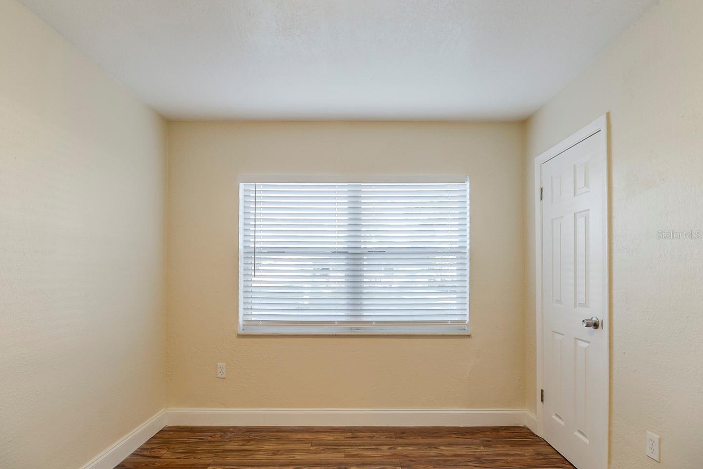 4320 Meadowbrook Ave Property Photo 17