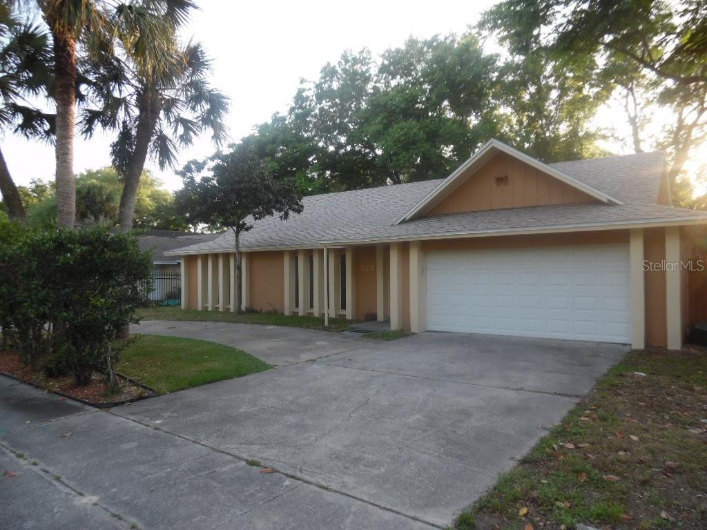 728 Lake Howell Rd Property Photo