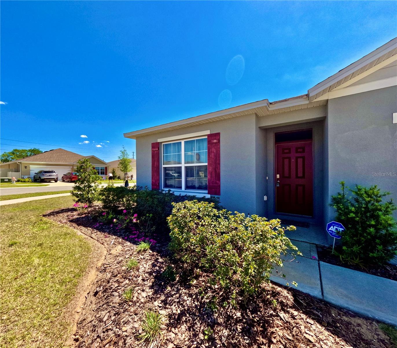 992 SERCHIO ST Property Photo 1