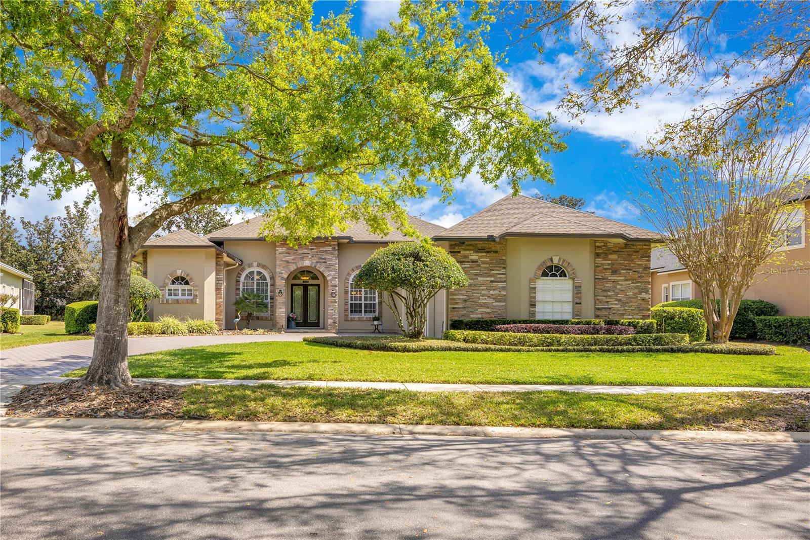 1649 Kersley Cir Property Photo
