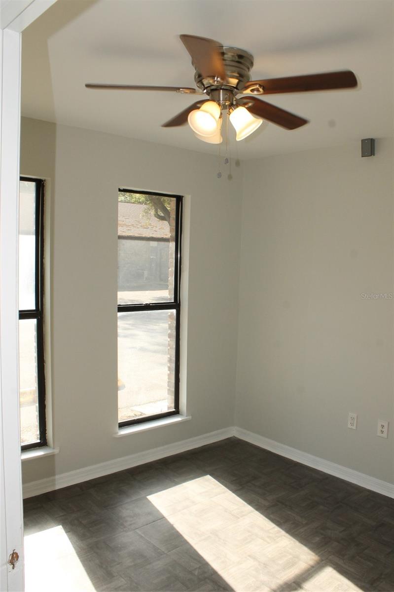 421 Montgomery Rd #125 Property Photo 11