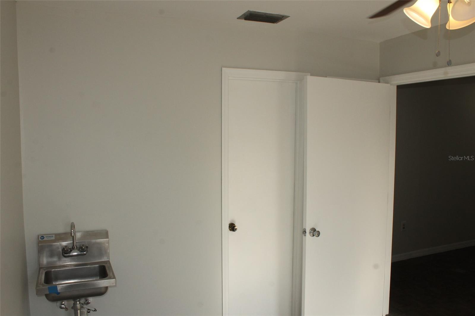 421 Montgomery Rd #125 Property Photo 12