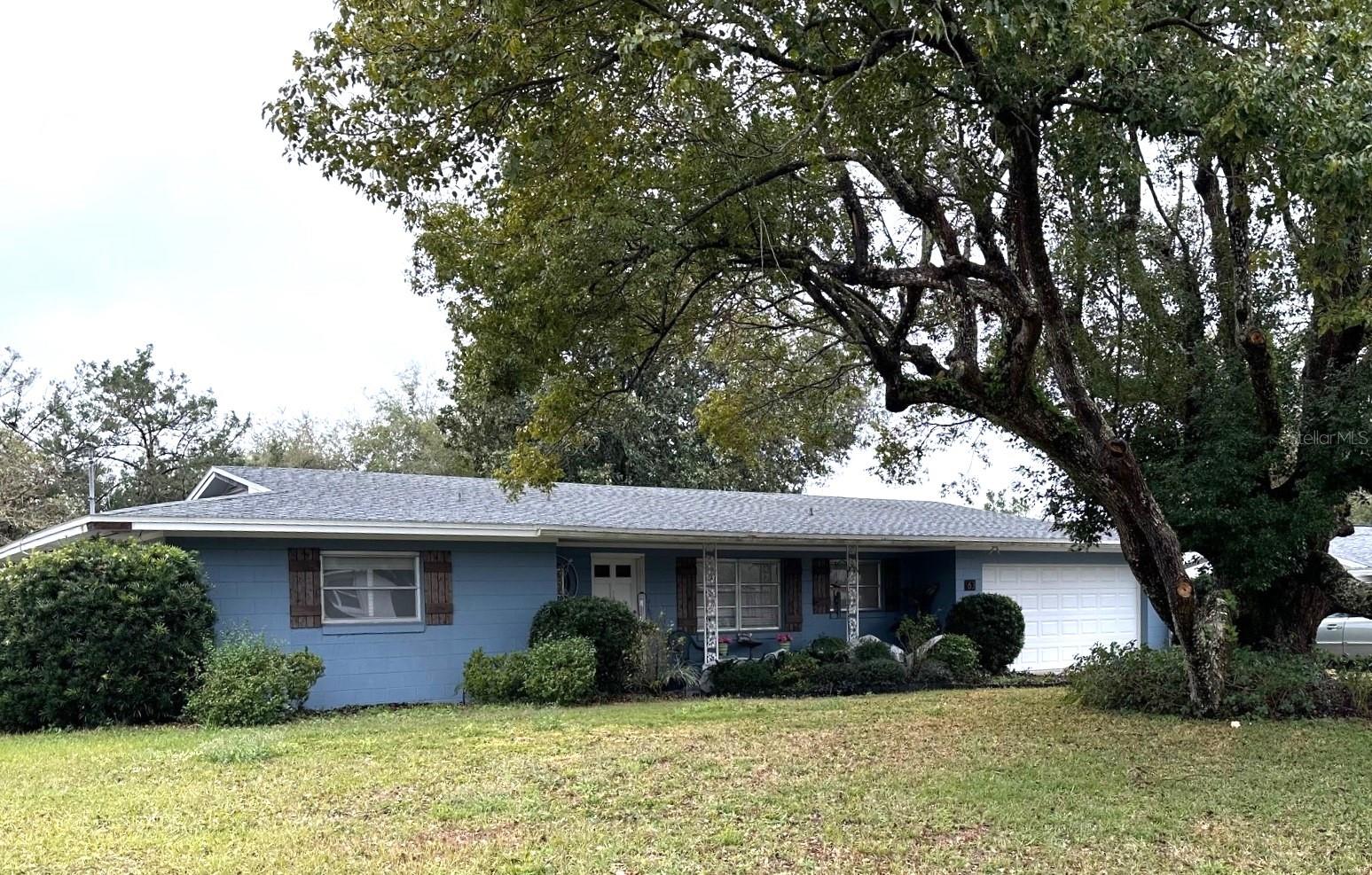 63 Dahlia Dr Property Photo